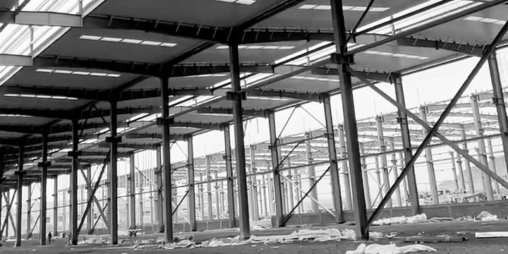 rapid warehouse construction portal frame wide span