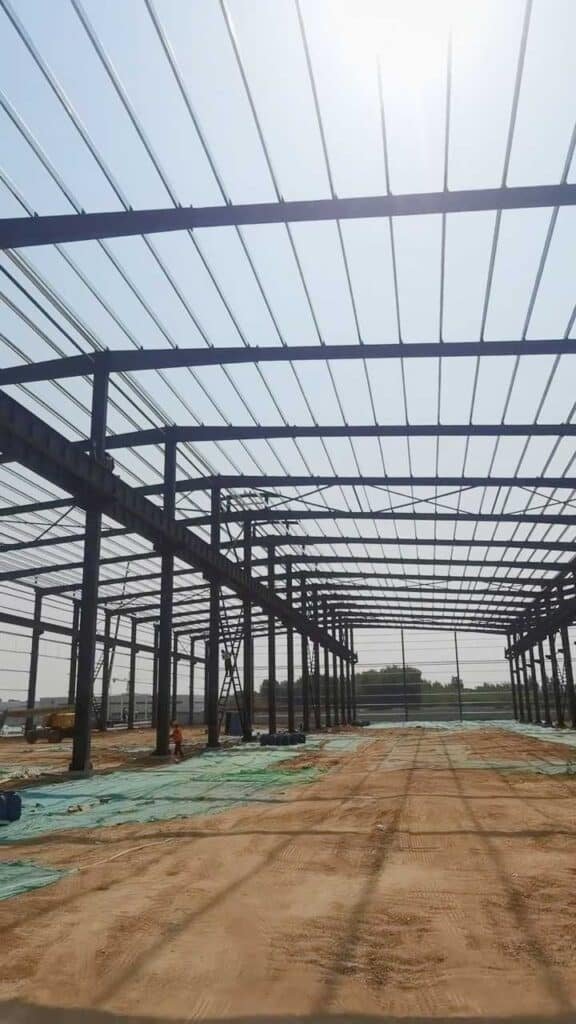 Construcción industrial en Ecuador, proyectos llave en mano y seguros.