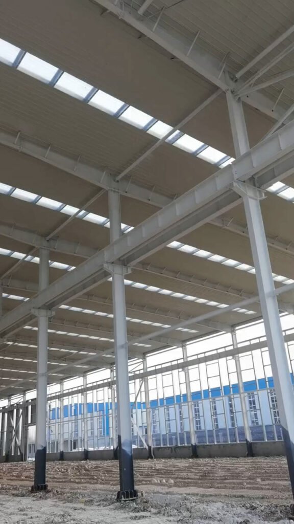 Estructuras metálicas para bodegas industriales en Costa Rica.