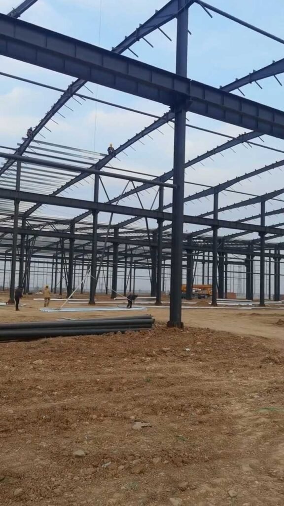 wide span prefabricated warehouse structure
